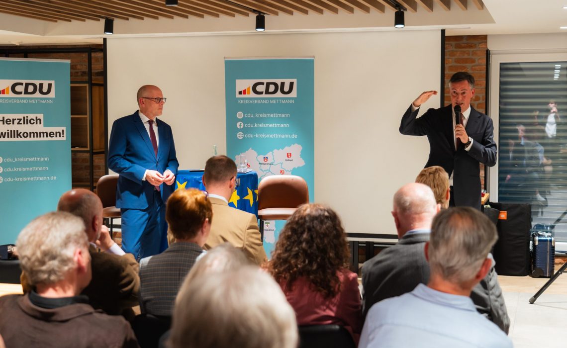 "Zukunft Europa" unter diesem Titel diskutierte die CDU gemeinsam mit David McAllister MdEP und Peter Beyer MdB in Ratingen.